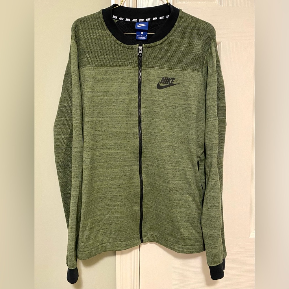 Nike Two-Tone Green Full Zip Sweater